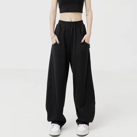 Women’s baggy sweatpants 