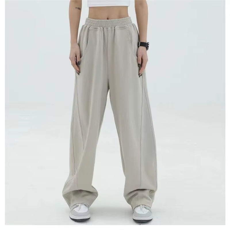 Women’s baggy sweatpants 